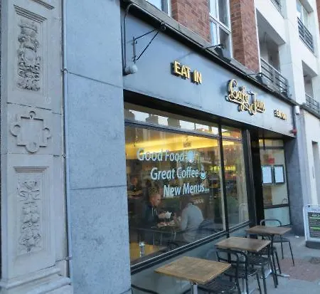 4 & South Homestay